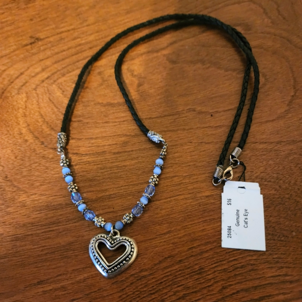 Cookie Lee Genuine Cat Eye Heart Necklace - Picture 1 of 6